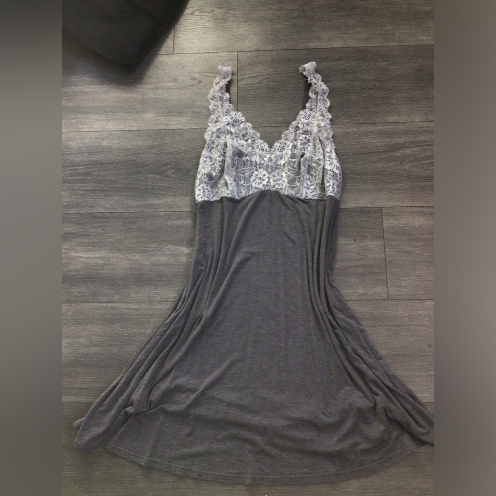 Felina grey lingerie vintage y2k floral shirt Vintage size large ❀